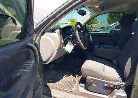 2012 Chevrolet Silverado 1500 Ls z USA, uszkodzony, nr VIN 1GCRCREA9CZ238997